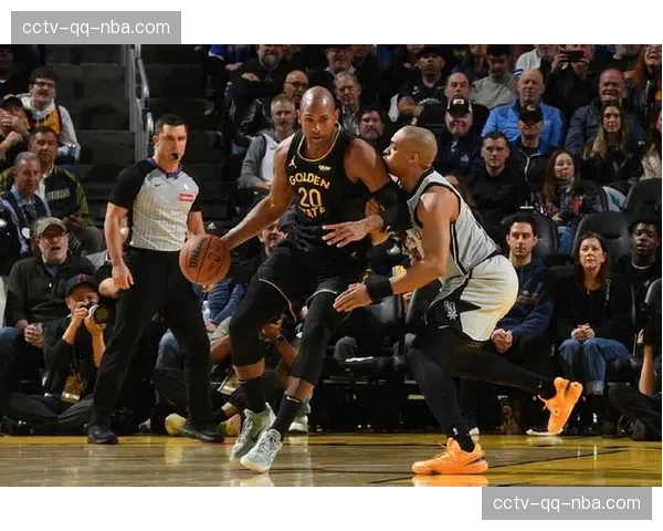 马刺六连胜期间攻防效率提升 文班亚马福克斯组合效果显著